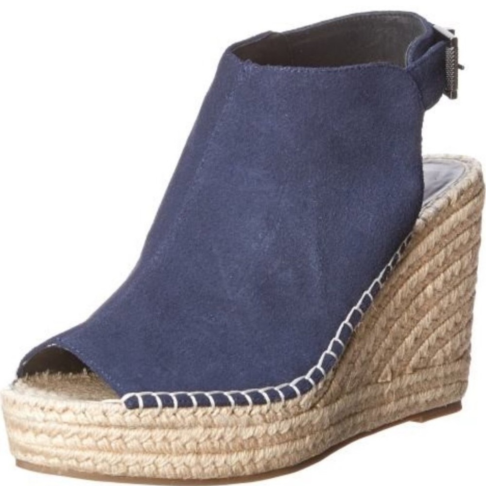 Kenneth Cole Olivia Wedge Espadrille Sandals NEW IN BOX.